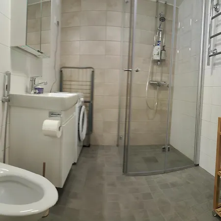 Apartment Tyylikkaeaesti Retroa Ja Modernia Hervanta Atomikatu 5 Tampere